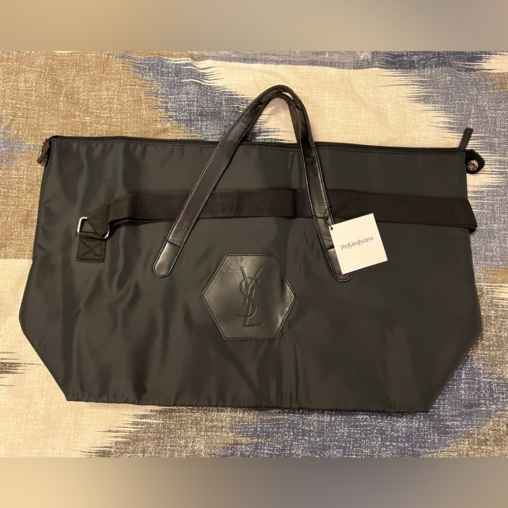 Yves Saint Laurent L’Homme Elegant Weekend Bag